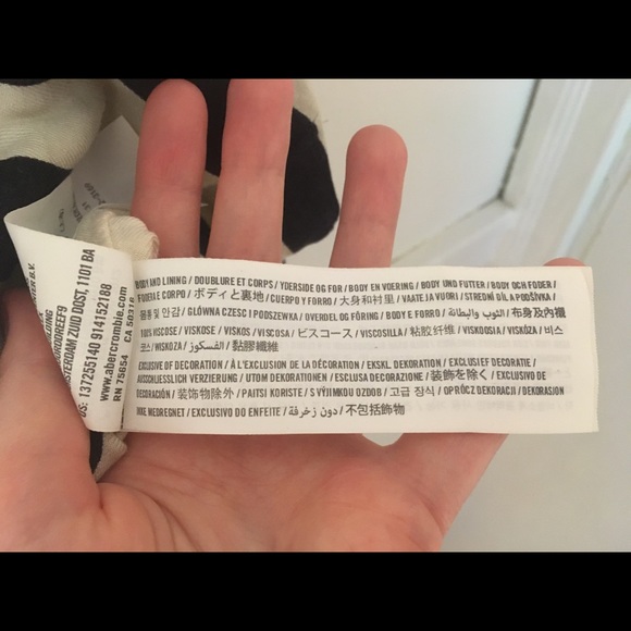 A&F Crop Top - Picture 5 of 5